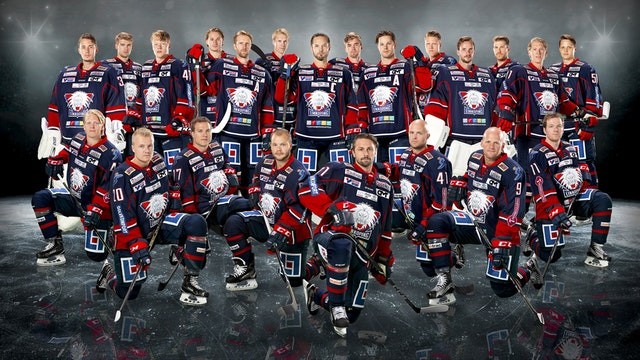 BILDSPEL: De annorlunda lagbilderna från SHL