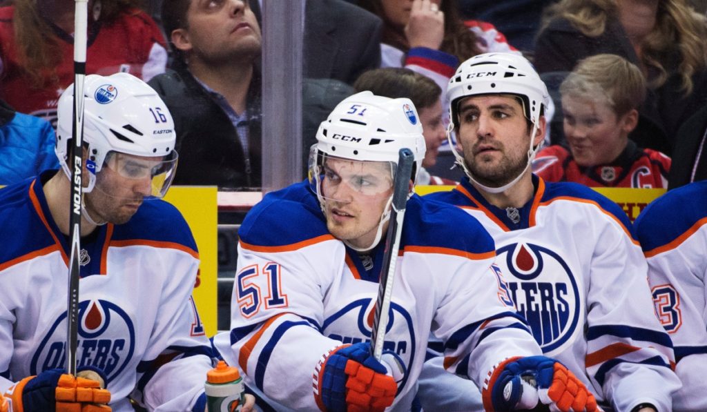 Uppgifter: NHL-rutinerad center och hemvändare på radarn