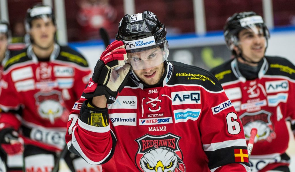 Uppgifter: SHL-konkurrenten värvar landslagscentern