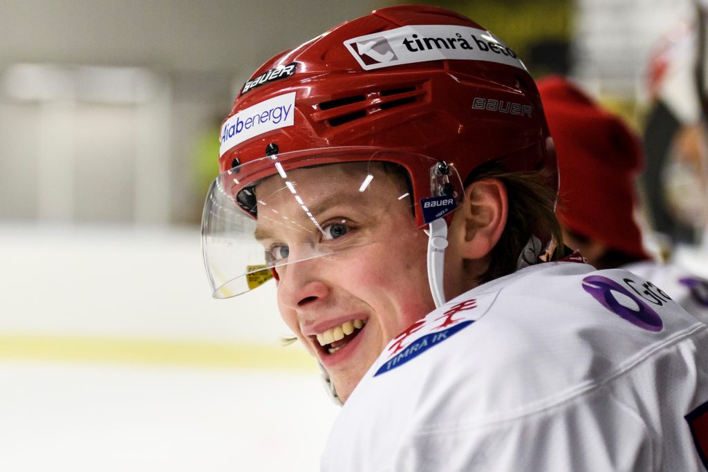 Timrås unge talang på besök hos SHL-klubb