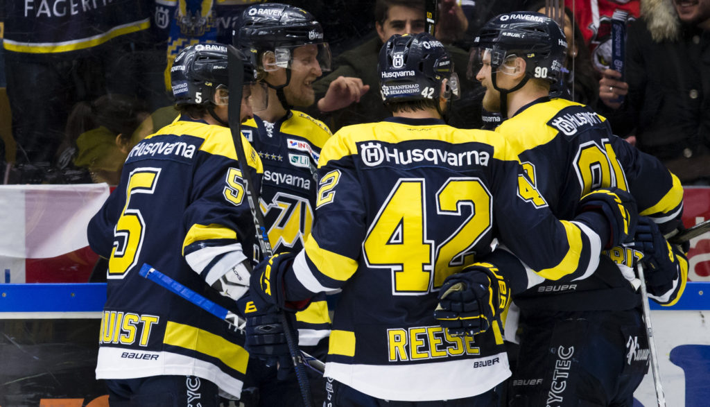 Solklar HV-seger i match tre