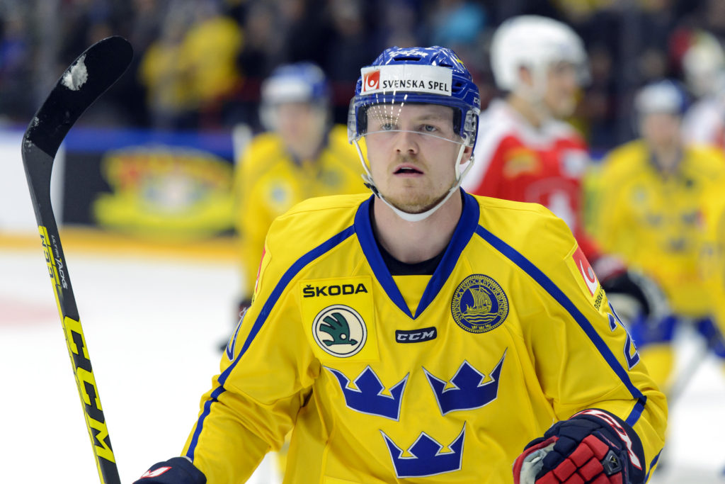KLART: Han återvänder till SHL