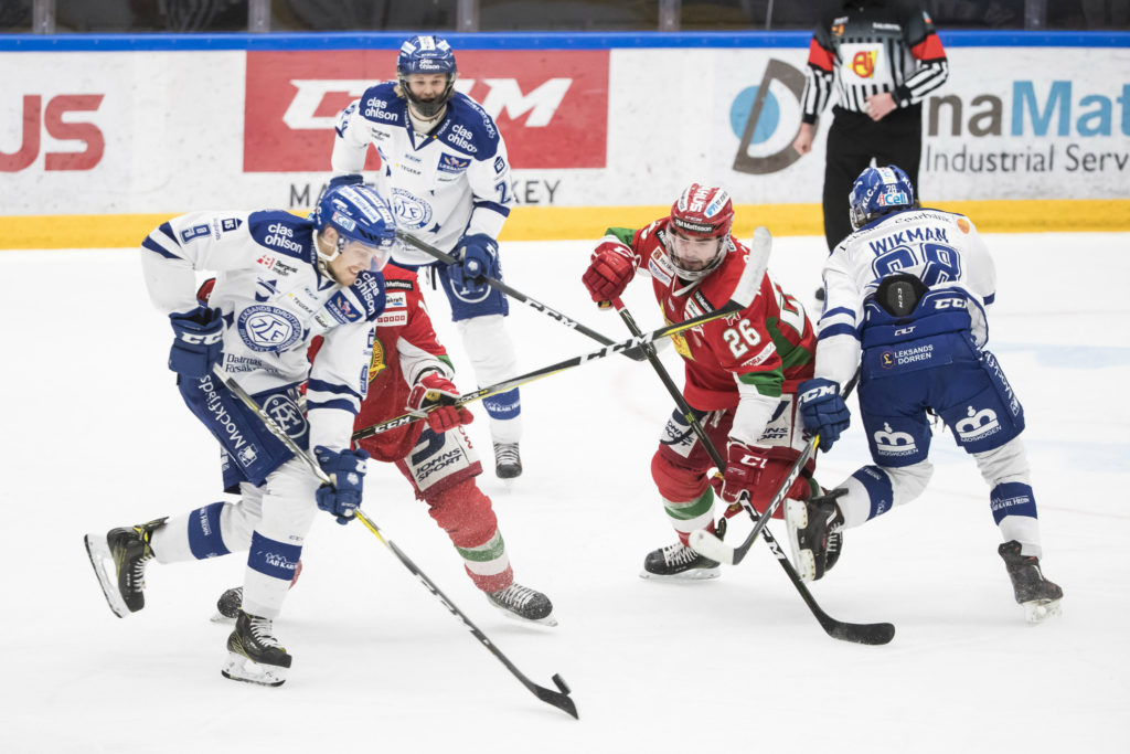 Nykomlingsbacken lägger skridskorna på hyllan