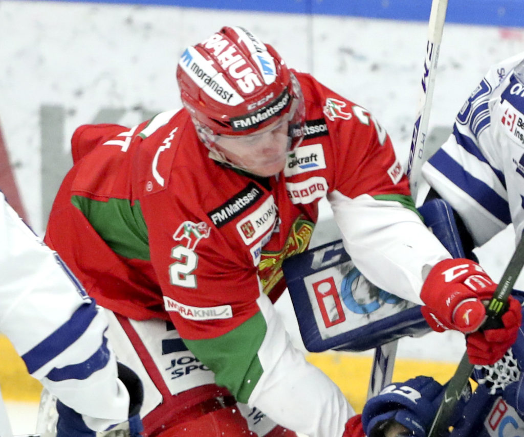 Lämnar Mora trots avancemanget