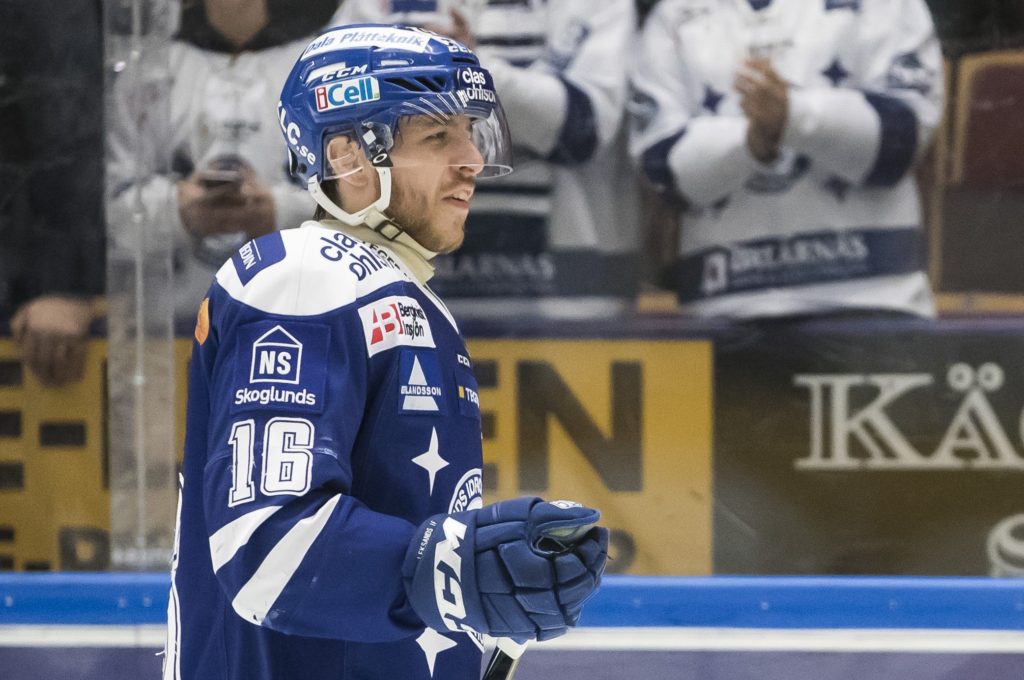 UPPGIFTER: Landslagsspelaren lämnar Leksand för Tyskland UPPGIFTER: Landslagsspelaren lämnar Leksand för Tyskland