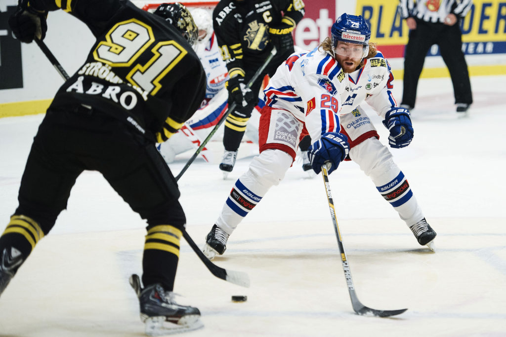 Trotjänaren klar för tionde säsongen Trotjänaren klar för tionde säsongen