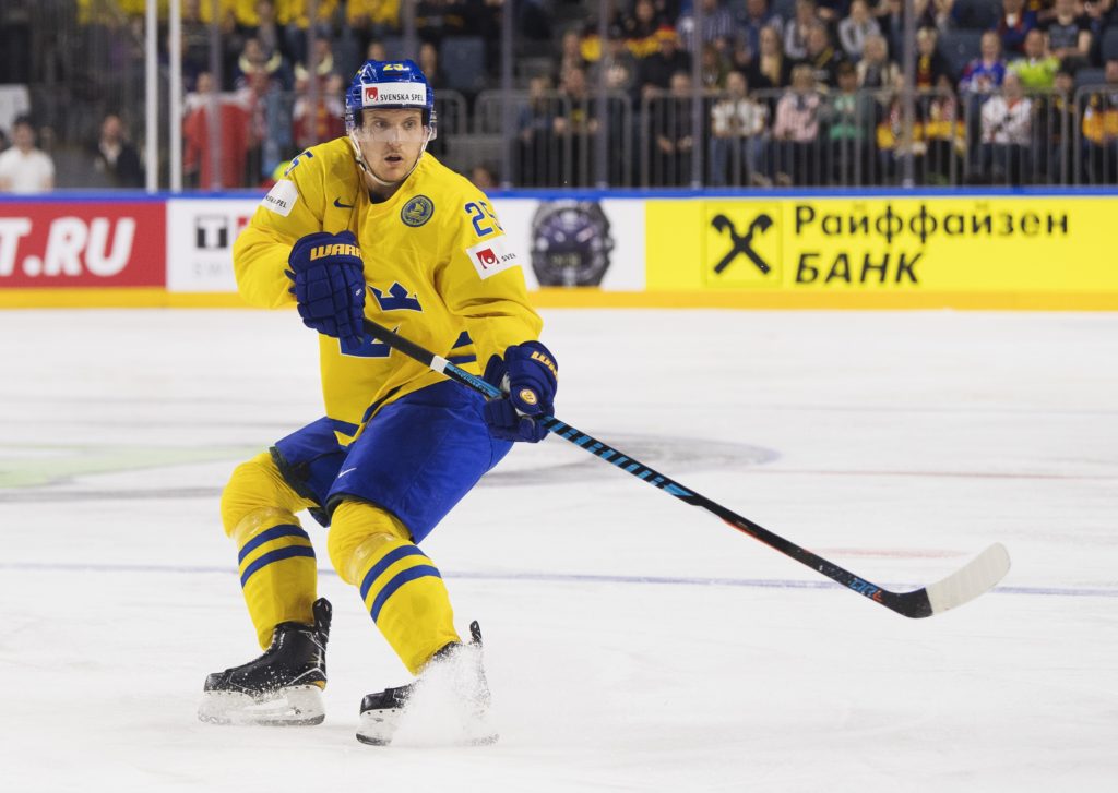 Svenske VM-stjärnan på väg bort