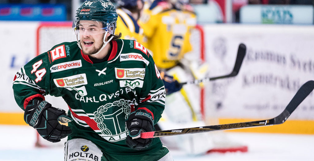 Klar för sin tredje allsvenska klubb Klar för sin tredje allsvenska klubb