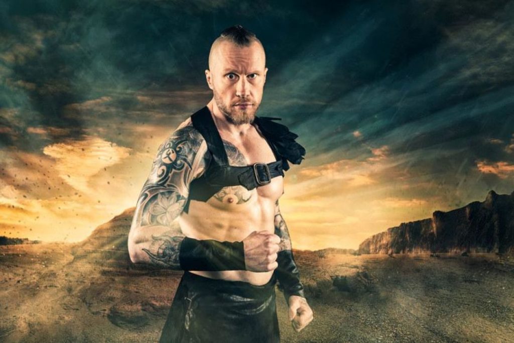 SHL-spelaren blir gladiator