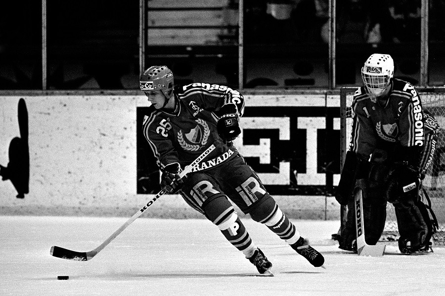 Tidigare Djurgårdsstjärnan flyr från orkanen