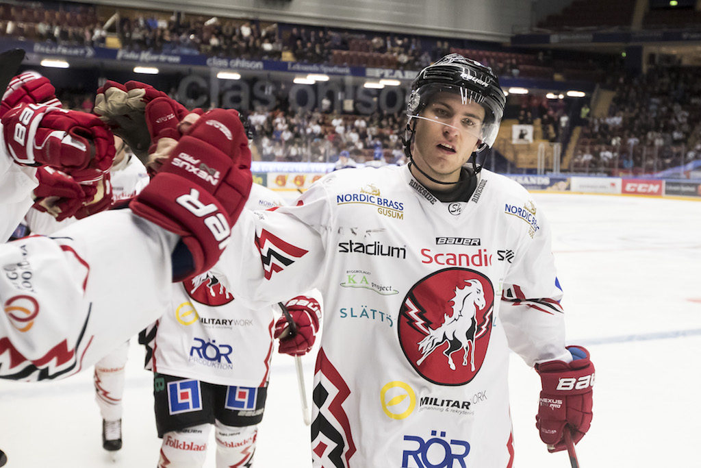 SHL-klubben visar intresse för Hästens succéforward