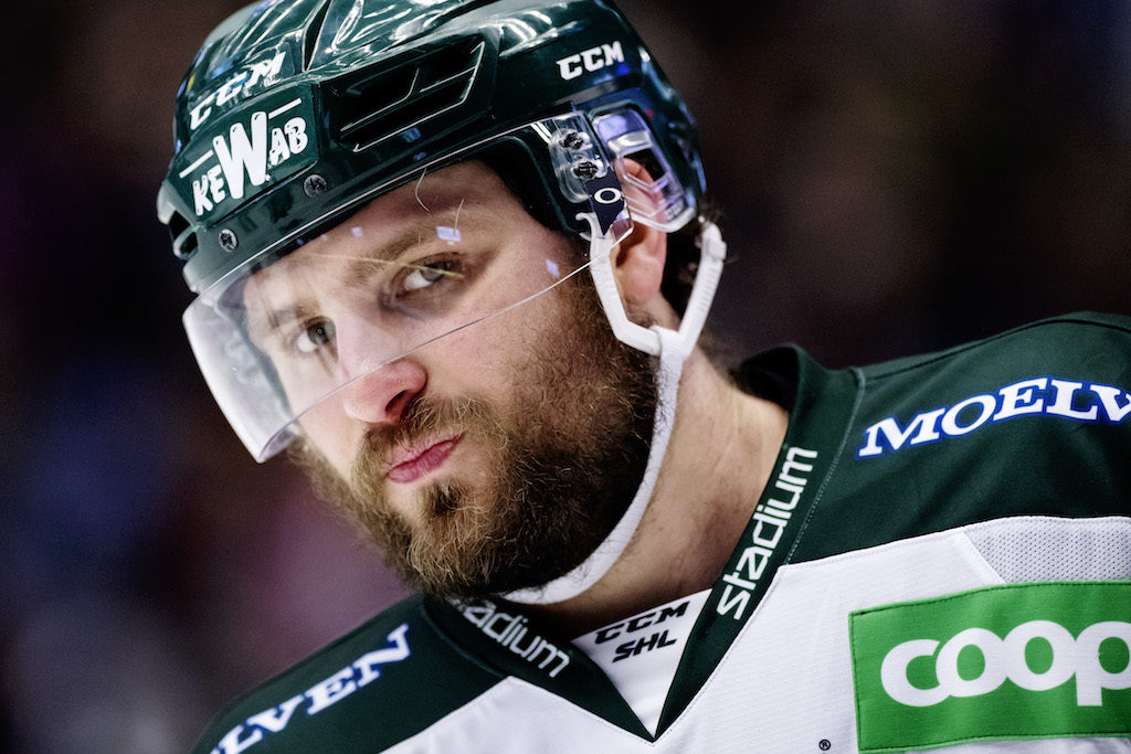 Backkris i Färjestad - utlånade spelare kallas hem