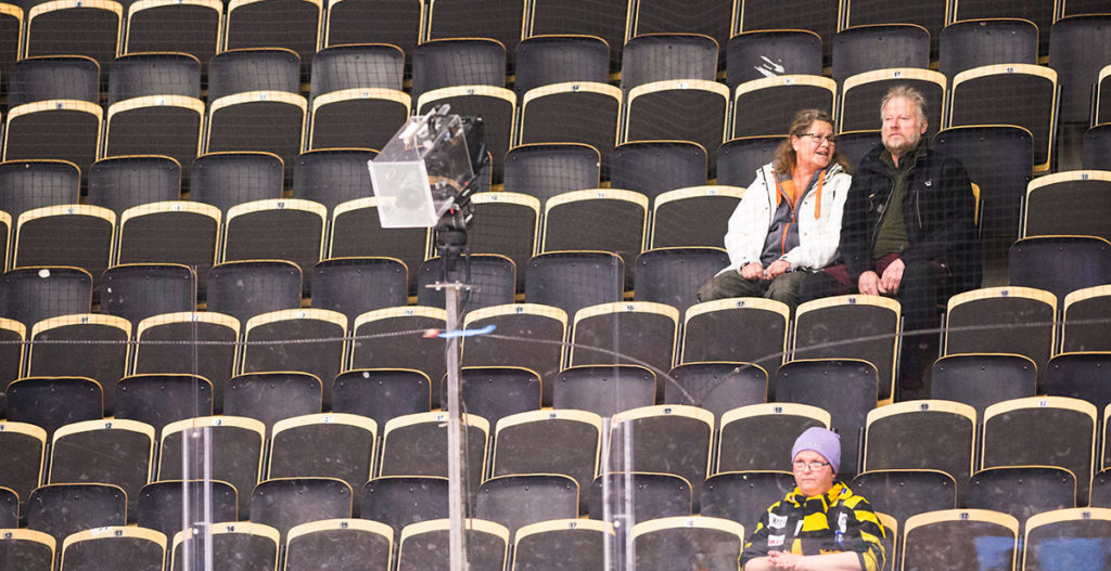 TYCK TILL: Vad tycker du om SHL – vad vill du förändra?