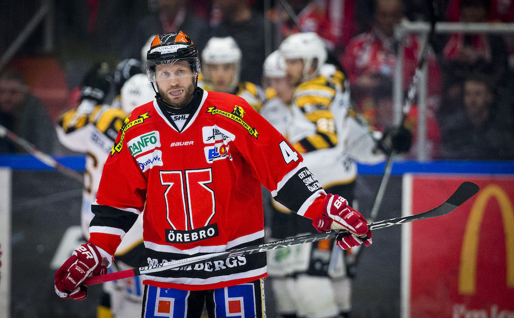 SHL-meriterad forward klar för Vita Hästen