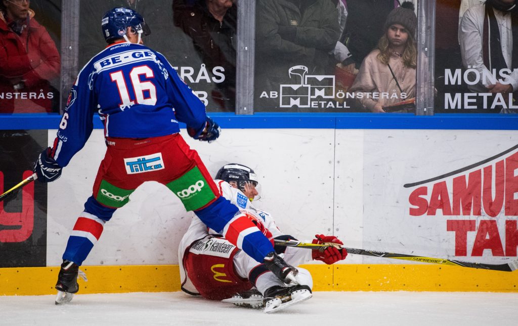 Conny Strömberg bötfälls för filmningen Conny Strömberg bötfälls för filmningen