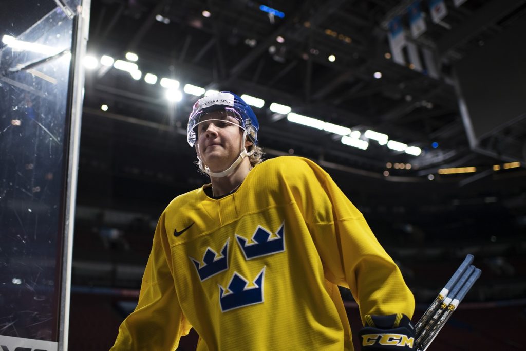 Nylander klar för JVM
