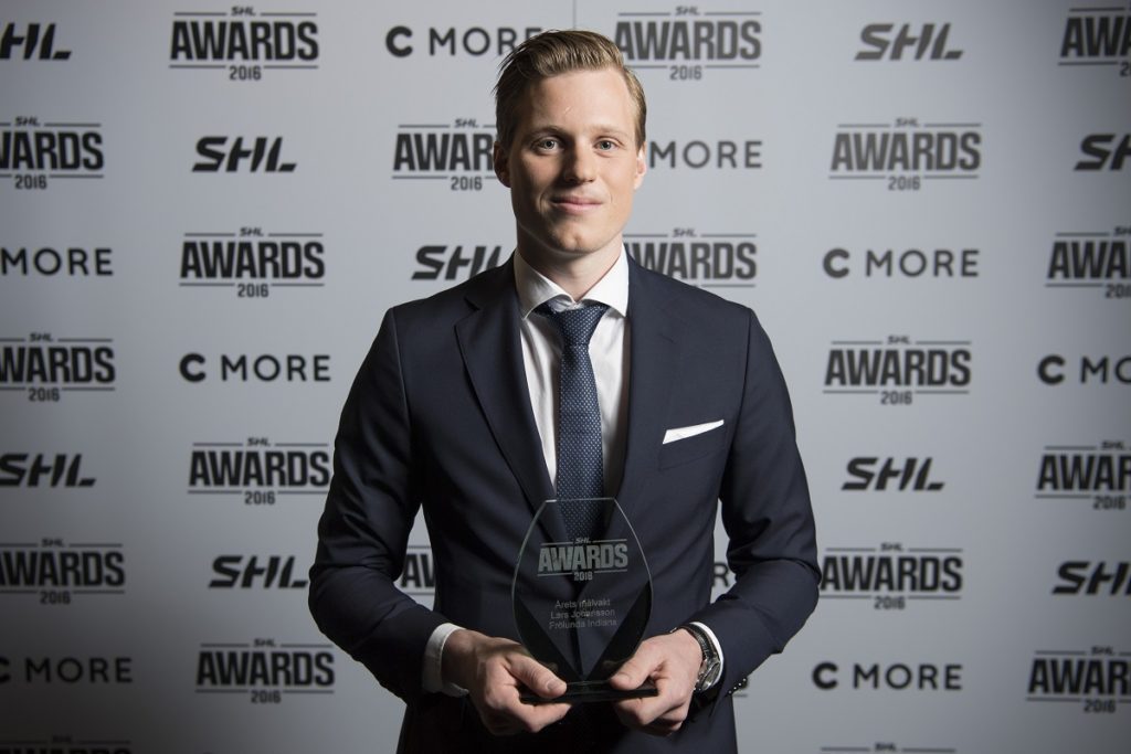 Efter succén - blir kvar i KHL Efter succén - blir kvar i KHL