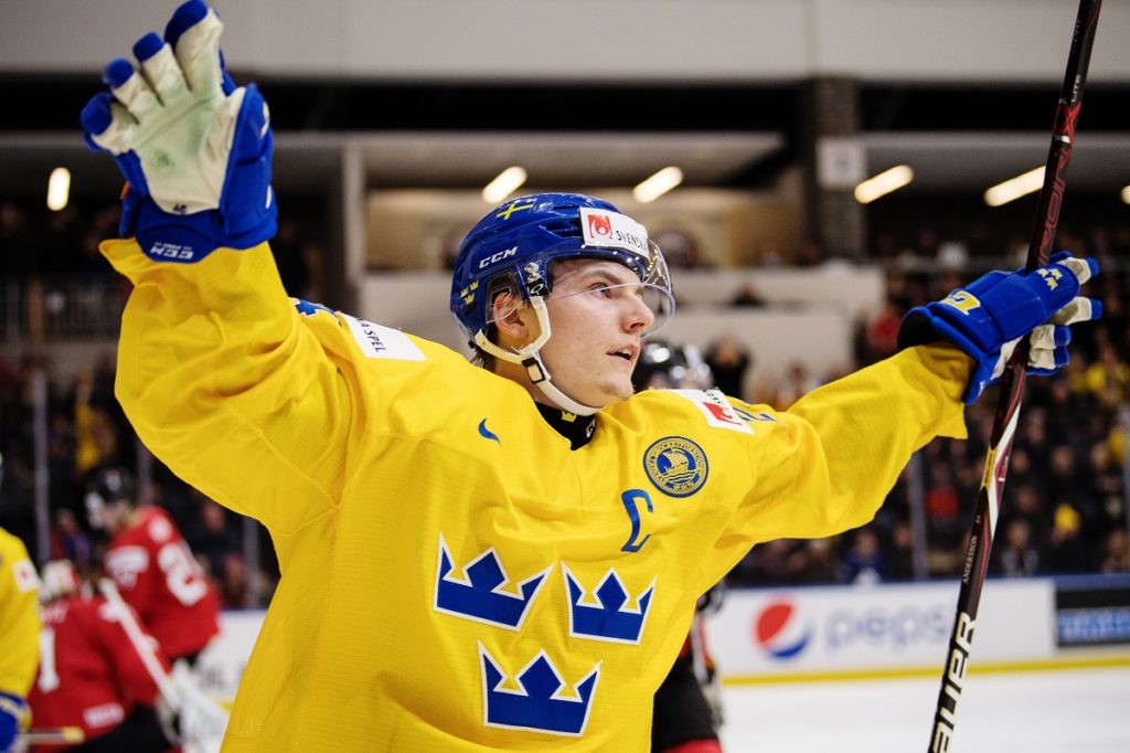 GLÄDJEBESKEDET: Montén utesluter inte Lias Andersson
