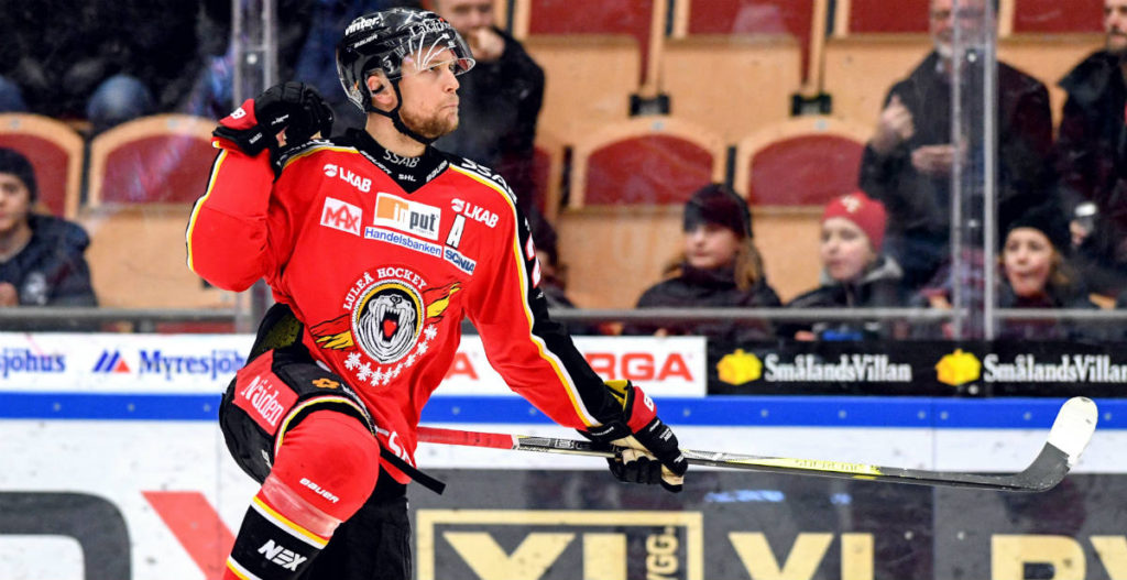 Johan Harju firar 1-0 målet. Foto: Bildbyrån