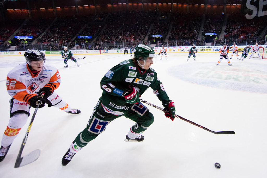 Lyckad AHL-debut för JVM-kaptenen