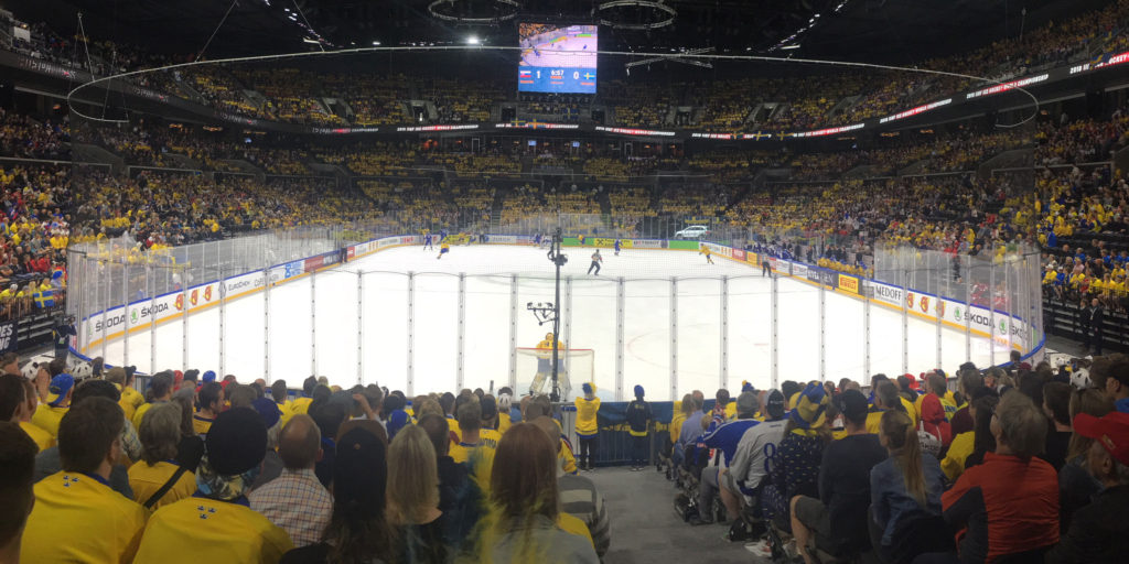 TRE KRONOR: Målvakten hyllar gula arenan – ger fansen ett gyllene löfte