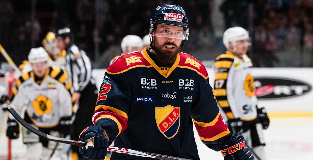 KLART: Forward lämnar SHL för spel i HockeyAllsvenskan