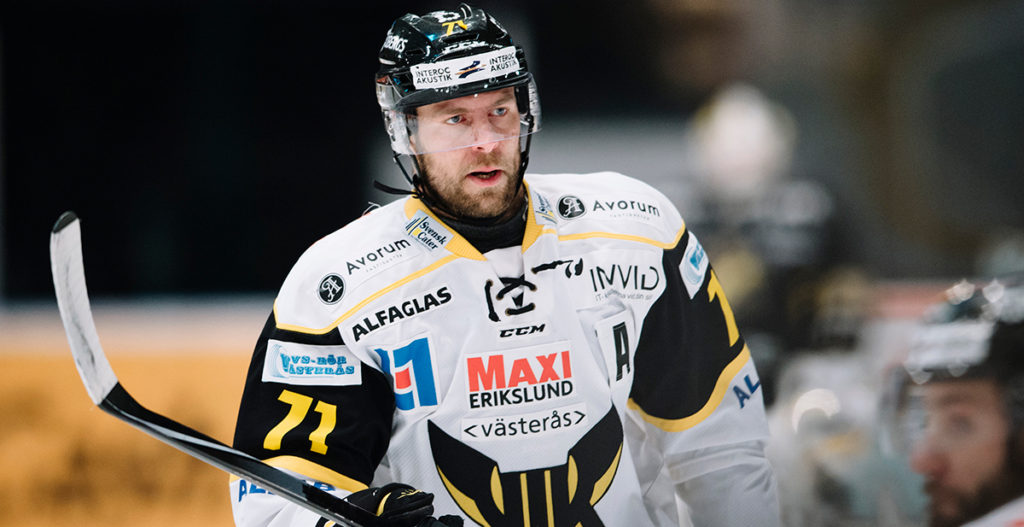 Forward med stor rutin värvas till Lindlöven