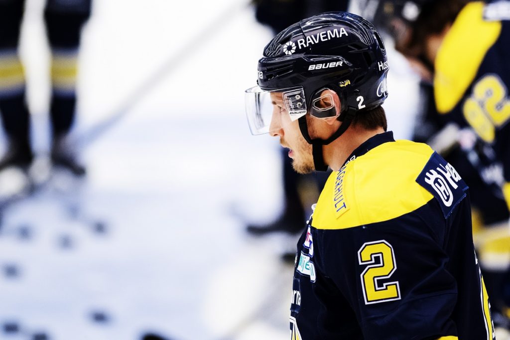 KRISTOFER BERGLUND: "Vi har allt som krävs för att vara ett topplag" KRISTOFER BERGLUND: "Vi har allt som krävs för att vara ett topplag"