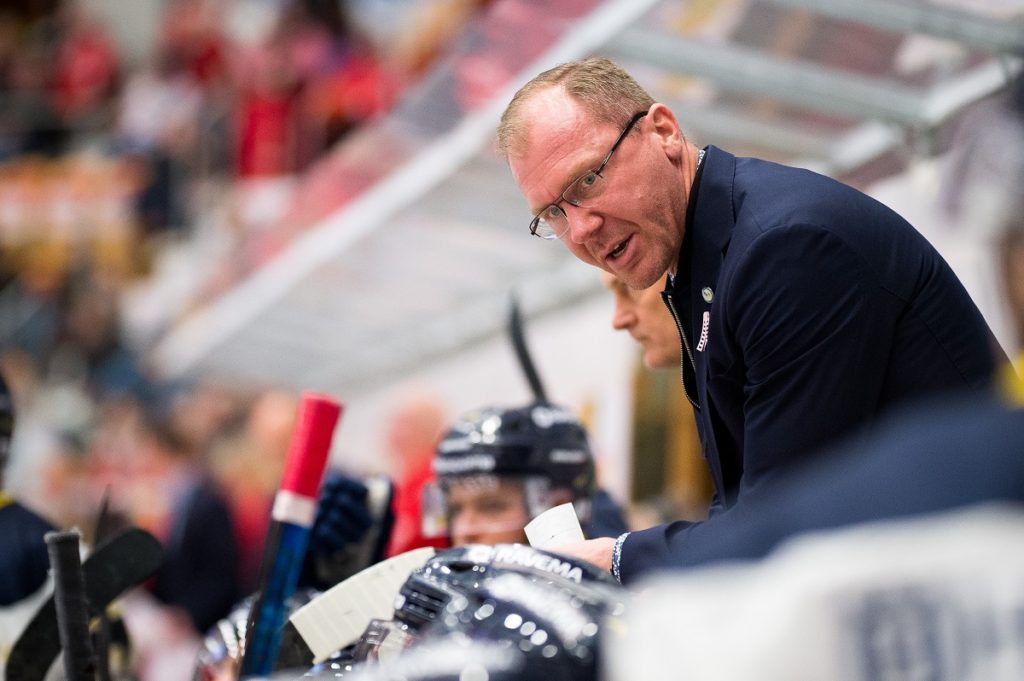 ARVIDSSON: "Att sparka Lindbom är helt fel väg att gå"