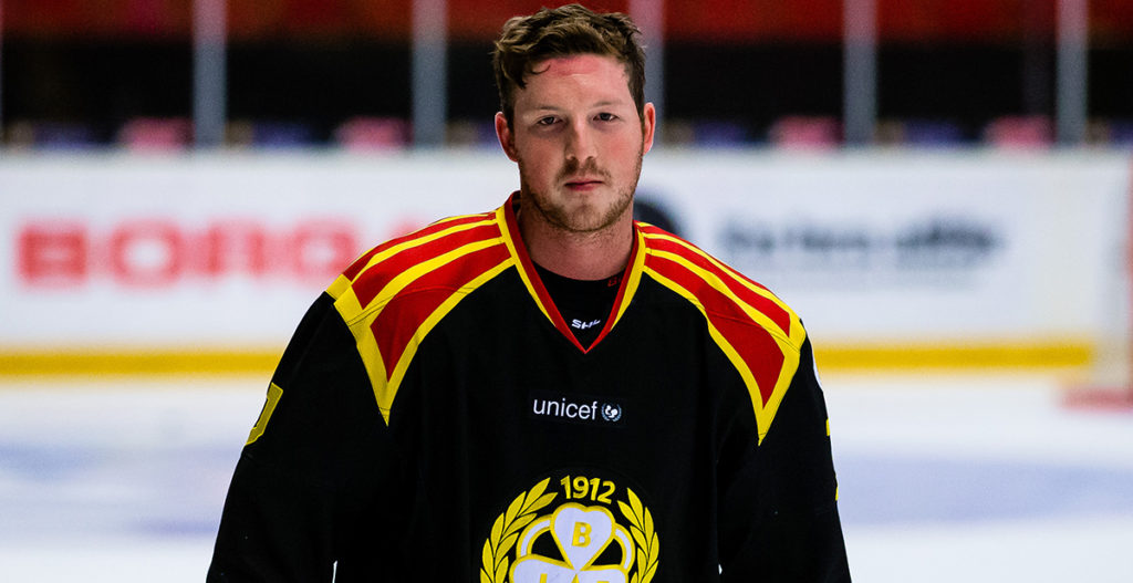 Brynäs sparkar fiaskoforwarden