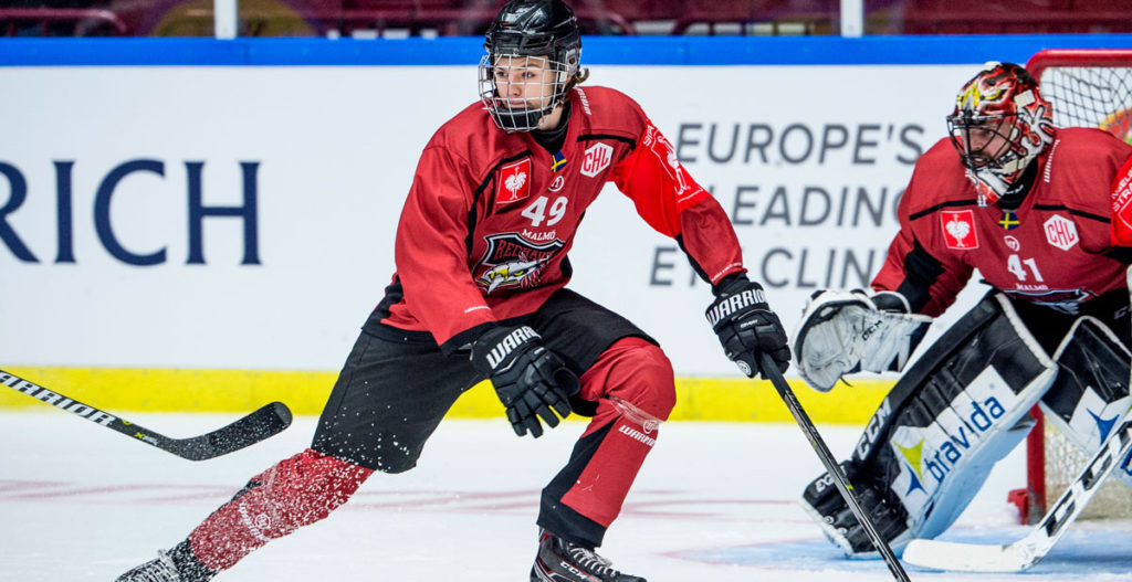 SHL-DEBUTEN: 16-årige backtalangen gör debut i högsta serien
