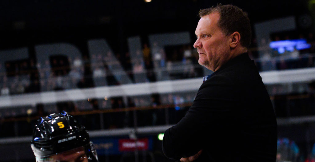 KLART: Brynäs sparkar ikonerna från tränarposten