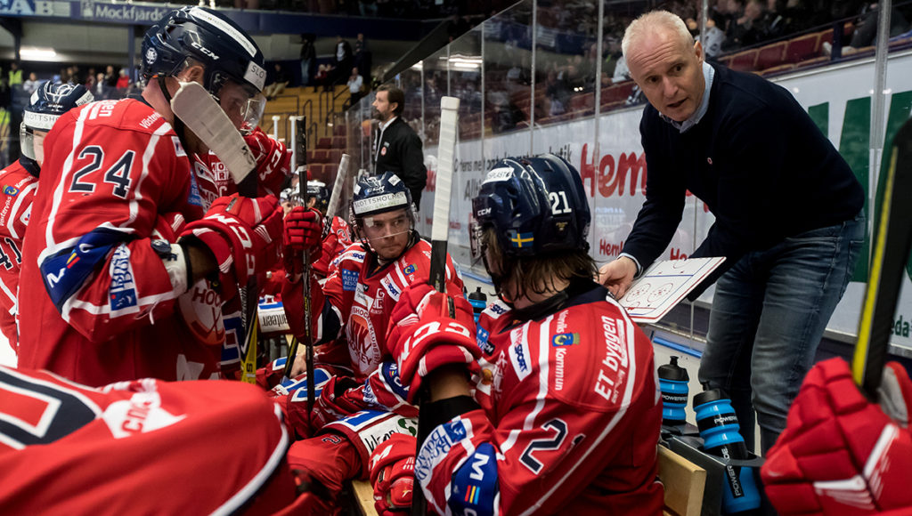 Västervik lånar forward till kvällens match