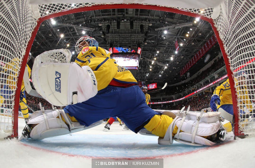 Tre kronor föll mot Ryssland efter straffar