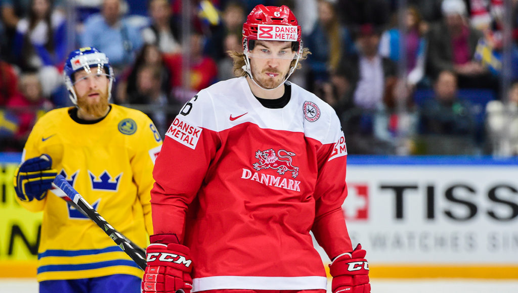 VM-backen förlänger kontraktet med klubben