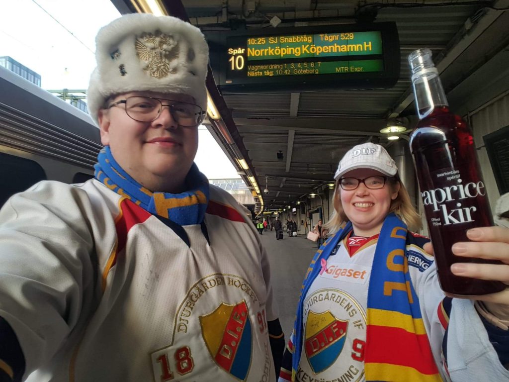 Kaffe kaka, 5e raka? Malmö away! Kaffe kaka, 5e raka? Malmö away!