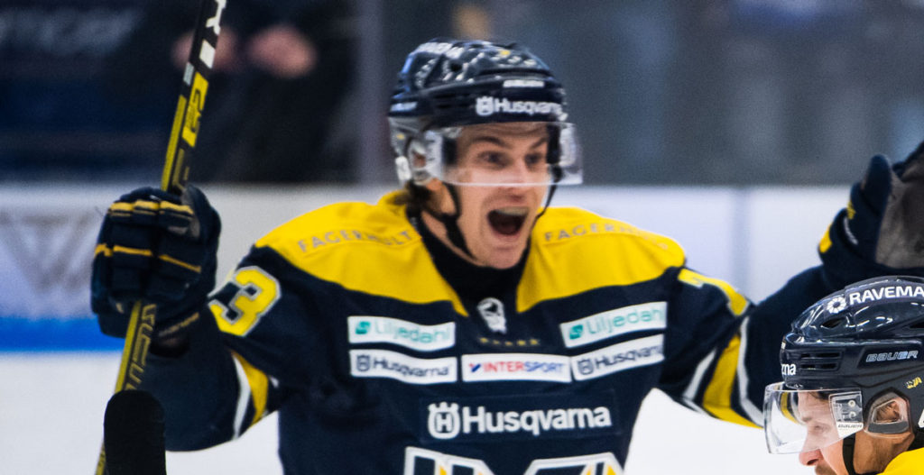 SILLY SEASON: Lagkompisen avslöjar nya klubbadressen