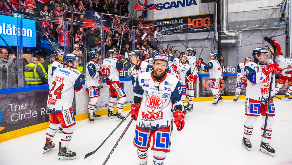 Spikar målvaktssidan med ungersk målvakt