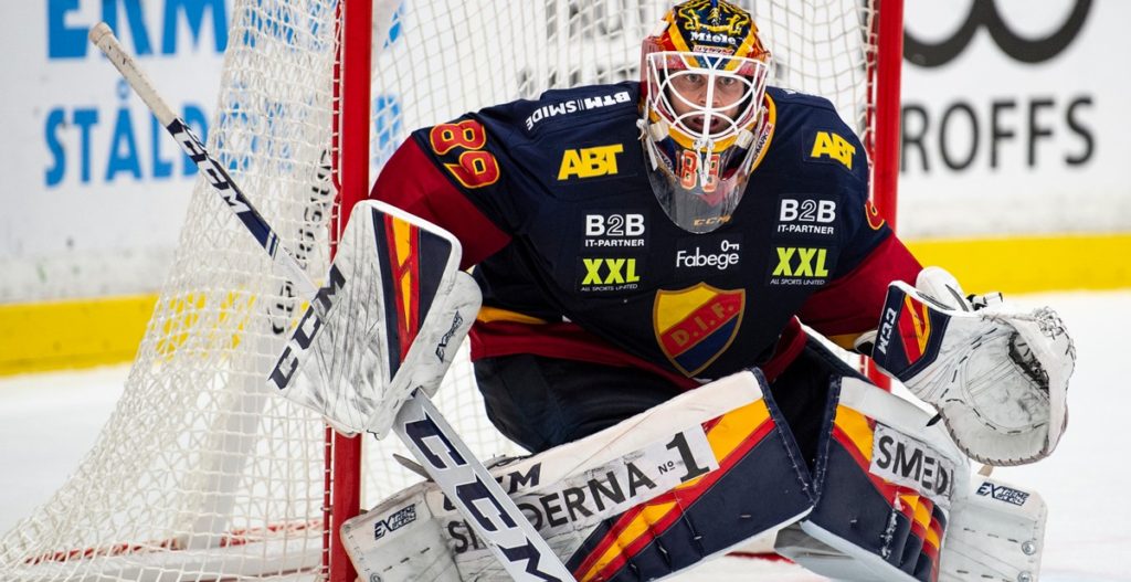 BEKRÄFTAT: Målvakten förlänger med SHL-laget