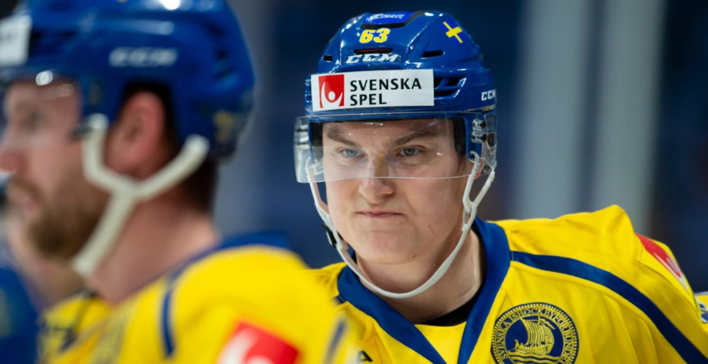 Pratat om lite grejer, Händemark, Landslagströjan