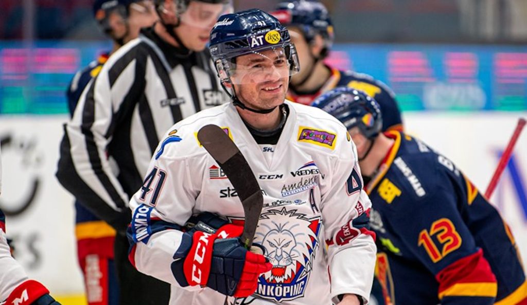 Broc Little om matchen: "Enligt mig är det 50/50"