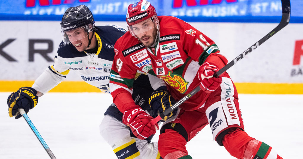 "Powerforwarden" gör debut mot tabelltoppen