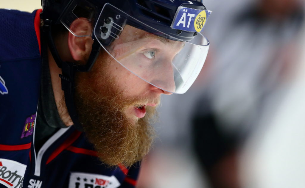 BESKEDET: Klar för SHL mitt i säsongen