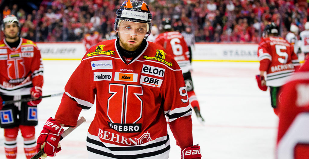 Robin Kovacs deppar efter ännu en förlust med sitt Örebro. En klubb han kom till i Januari.