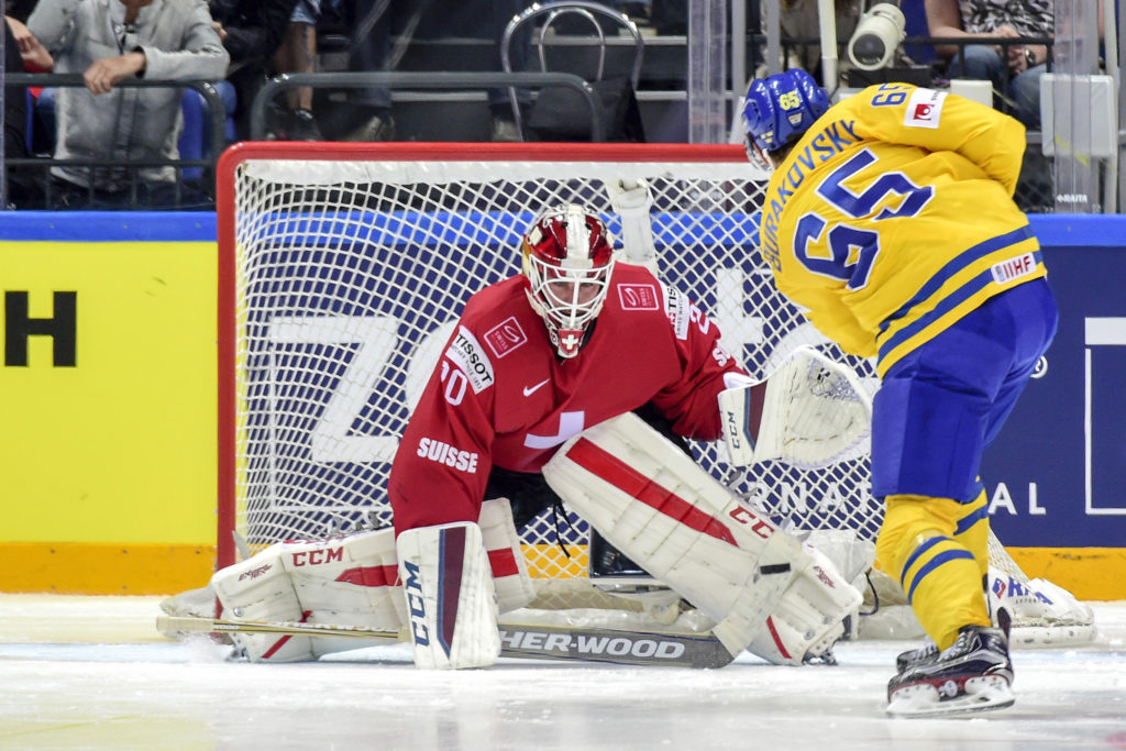 TV: NHL-talangen krossar Norge på egen hand