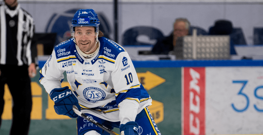 LEKSAND: Veteranbacken tvingas till operation