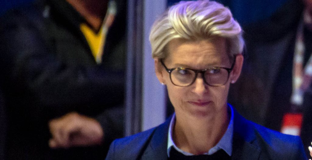 SHL tar krafttag mot mäns våld mot kvinnor SHL