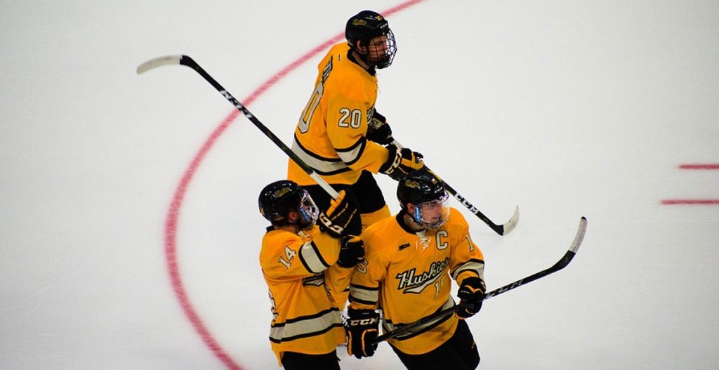 Så får du utlopp för din hockeyfeber när säsongen ligger på is Så får du utlopp för din hockeyfeber när säsongen ligger på is